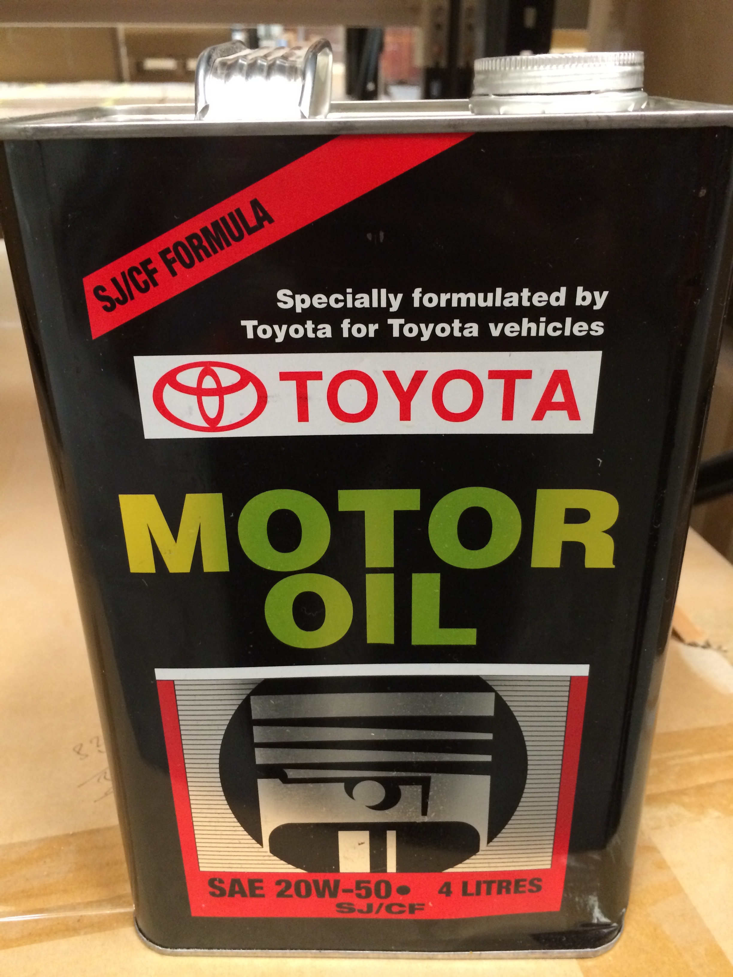 Toyota-MotorOil-TinCan